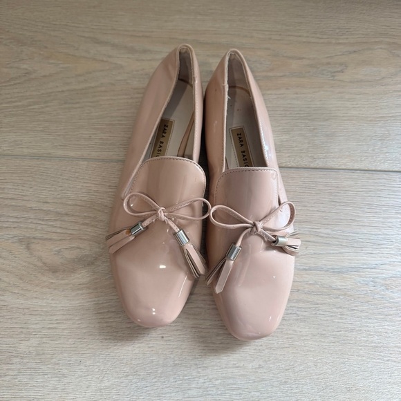 Zara Tan patent Leather tassels bow shoe with gold heel size 37 - Picture 1 of 5